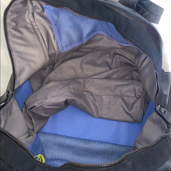 Lululemon "Om for One" bowling style bag - Picture 9 of 15